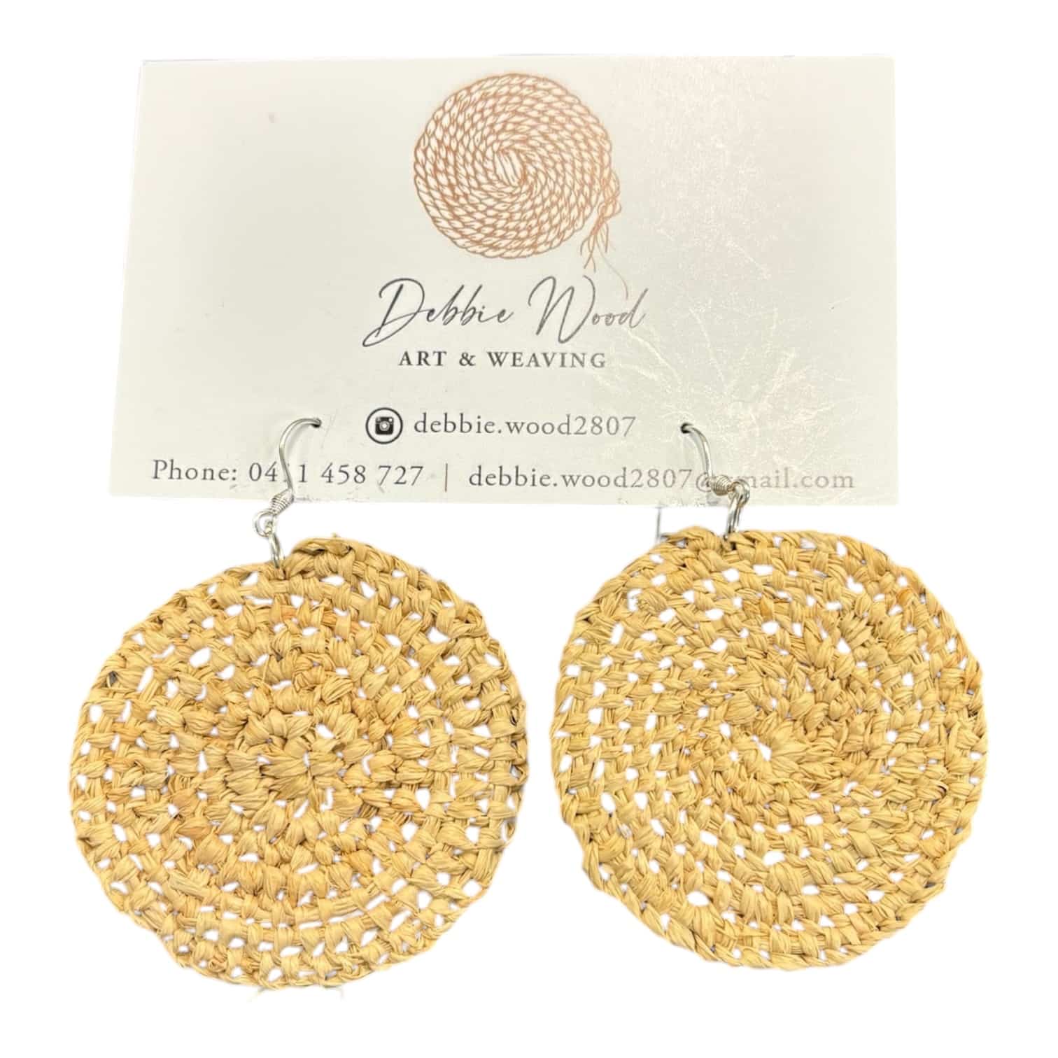 Shine bright with "Golden Glow" Raffia Earrings by Debbie Wood, a Gomeroi artist living on Wiradjuri Country. Handwoven, natural, and effortlessly chic!