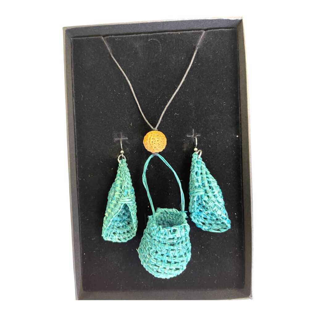 Water Carrier – Turquoise raffia basket jewellery set by Debbie Wood, honouring traditional forms and cultural strength.